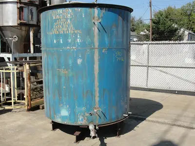 SPC7412  Tank 1110 gallon vertical tank, Stainless Steel, flat