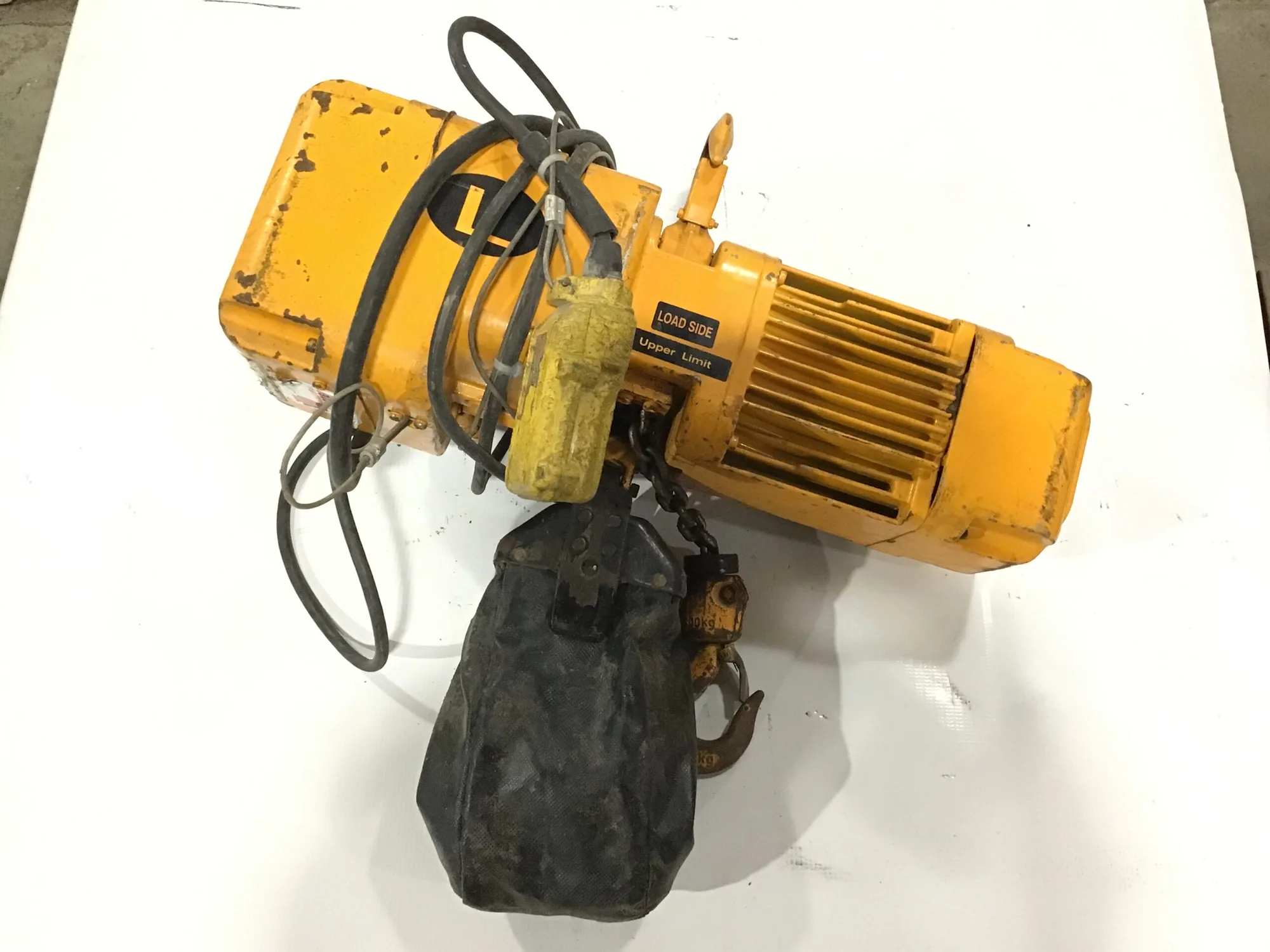 Harrington L4U136 2 Electric Chain Hoist 1/2 Ton 7Ft/Min 0.25kW