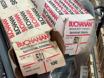 Used _UNKNOWN_ _UNKNOWN_ Terminal Blocks Ohio US | HGR 24 #1415195