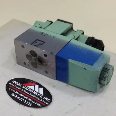 USED VICKERS DG4V32AMP7H750JA100