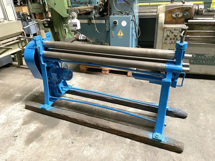 Used ZM 1270 X 2 MM Angle Bending Rolls | Apt International N.V #365024