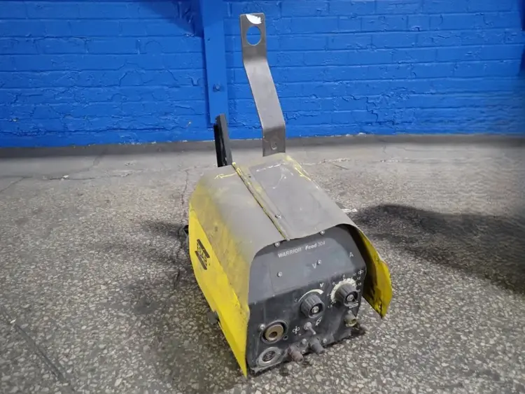 Used ESAB WARRIOR FEED304 Welding Machinery (Other) Ohio US | HGR 24 #1048329