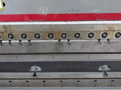 Used 1988 CINCINNATI 135T Press Brakes Illinois US | Machinery Marketing International #403344