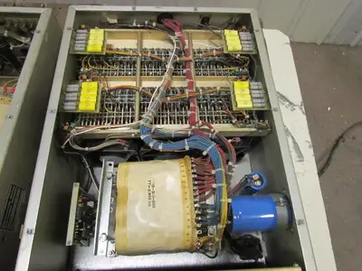 BEHLMAN ACM-6000-08V-3909 Input 277/480VAC 30 48-72Hz Output 0-135/0-270VAC 10