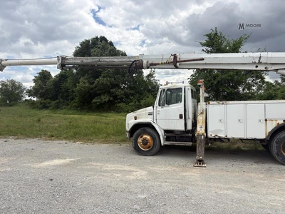 Used 2001 FREIGHTLINER FL80 Bucket (boom) trucks Tennessee US | Moore Equipment #1517283