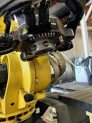 Used 2014 FANUC R-2000IB/165F Robots Michigan US | RAB Industries, Inc. #184519