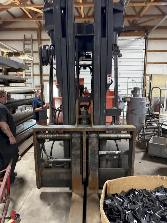 Used ROYAL T400-C Internal Combustion Forklifts: Pneumatic Tire Ohio US | G-2000, Inc. #1264820