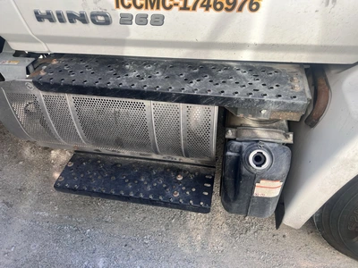 USED 2020 HINO 260 BOX