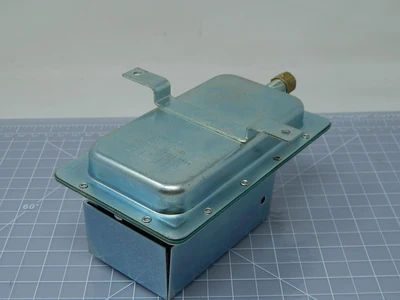 New | in-Stock CLEVELAND CONTROLS _UNKNOWN_ Pressure Switches | OCO Industrial #1694438