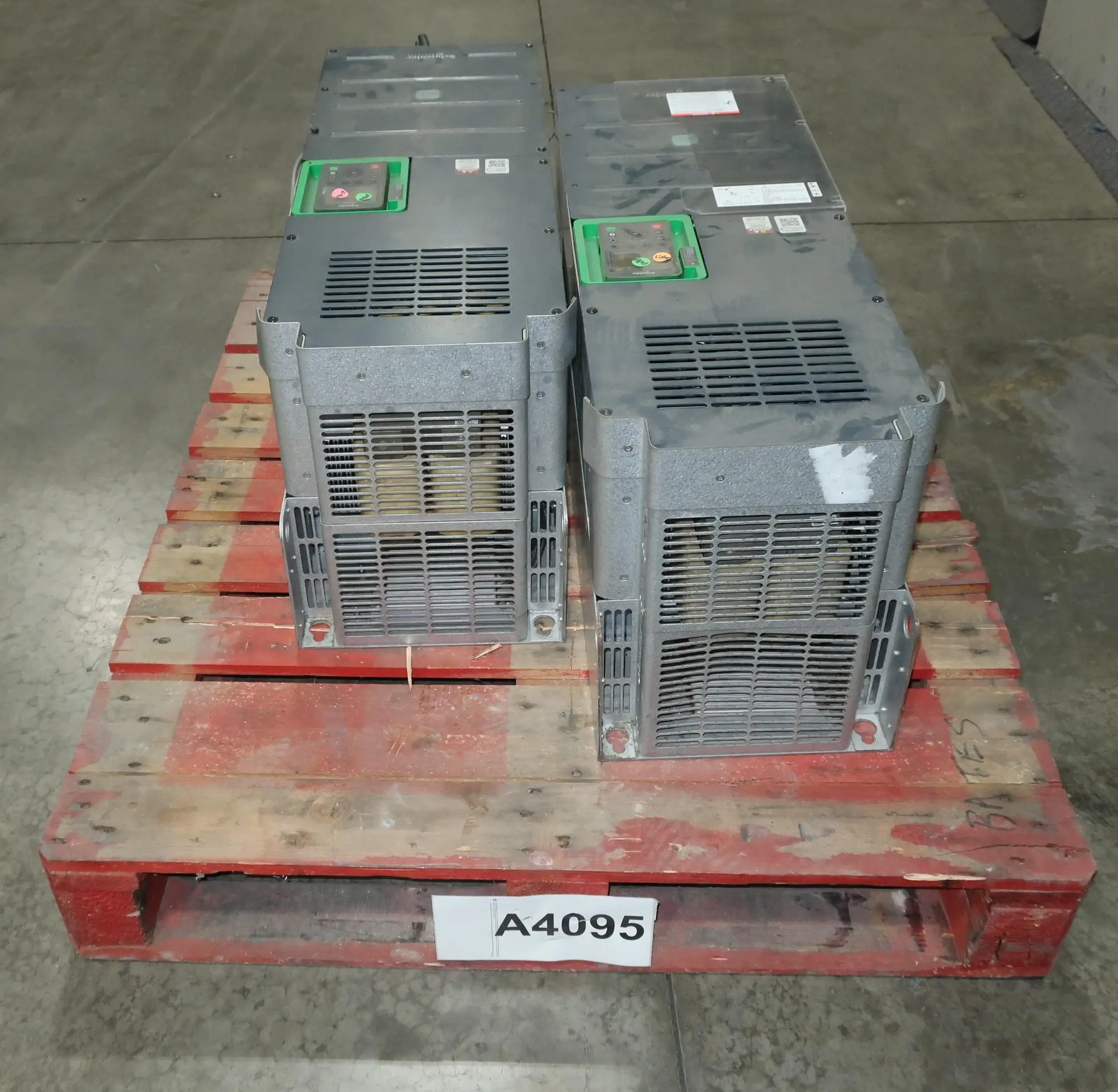 USED SCHNEIDER ELECTRIC ATV630C16N4