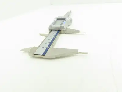 Mitutoyo 573-725-20 Digimatic Point Tip Caliper 0-6" 150mm .0005" NTD12P-P6"M