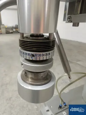 USED Nova Packaging Lakso Nova Packaging Torquer, Model 5750