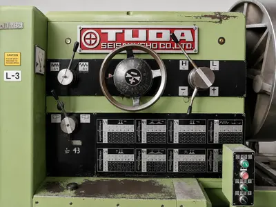 TUDA JUMBO 1250 x 3000 Lathes, Engine, Center | ESP Machinery Australia Pty Ltd (2)