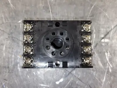 USED IDEC SR2P-06