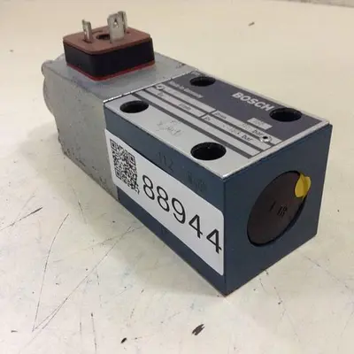 USED BOSCH 0 811 402 031