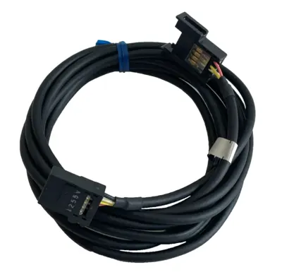 NEW OMRON E22-XC2R CONNECTING CABLE 2M E22XC2R