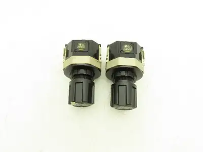 CKD Corp R4000-15-T Pneumatic Pressure Regulator 145PSI Max 1/2"NPT Lot of 2