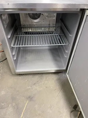 174-0109 Delfield 406P-STAR2 27” Undercounter Self Contained Worktop Cooler
