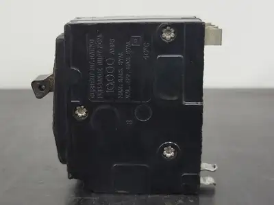 Used SQUARE D QO220 Switchgears British Columbia CA | Lenmark #243371