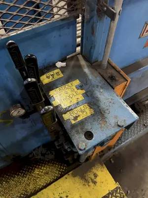 20,000 LBS X 54" X 36" BRANER HYDRAULIC COIL CAR UPENDER WITH POWER FEED CONVEYOR: YOBRO #25238