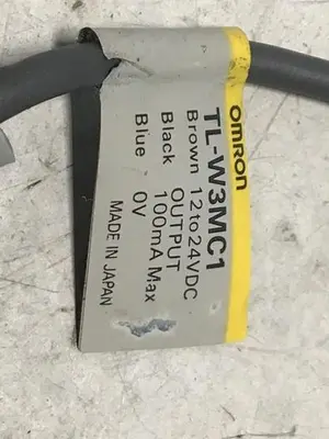 USED OMRON TL-W3MC1