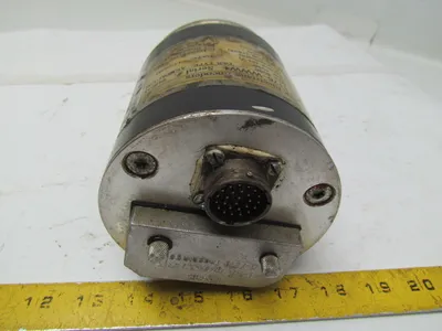 TR Electronic 1176-WWW1 AE100M-UNI Absolute Encoder 1/2" Dia Shaft 11-27VDC