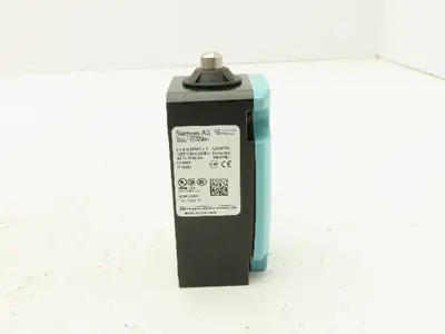 Siemens 3SE5112-0CB01 Limit Switch Stainless Plunger NO/NC Contacts IP66