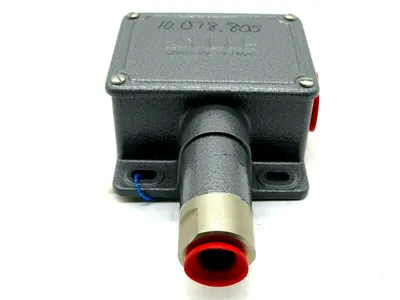NEW SOR 5NN-K5-M2-F2A PRESSURE SWITCH 5NNK5M2F2A