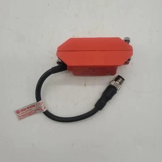 Used ALLEN-BRADLEY ALLEN-BRADLEY SENSAGUARD 440-ZPREC 440N-Z21SS2H SER.B ACTUATOR AND SENSOR Sensors | ND Industrial Surplus #1212121