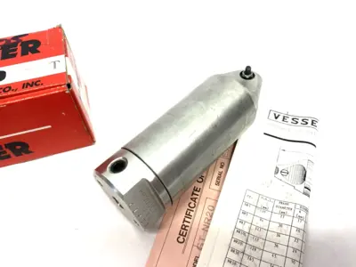 USED VESSEL HAND HELD AIR NIPPER