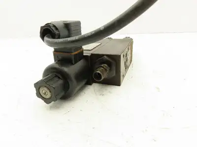 Nachi OGS-G01-PCC-K-D2-21 Hydraulic 2-Pressure Reducing Modular Valve 24VDC