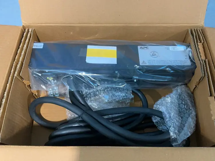 New | in-Stock 2023 SCHNEIDER ELECTRIC SBP3000RM Misc Electrical & Power Parts Ohio US | HGR 24 #1463451