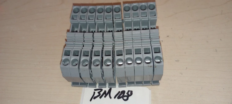 Used WAGO ["281", "20041207"] Terminal Blocks Arizona US | ASSET CONVERSION SPECIALISTS, INC. #1271346