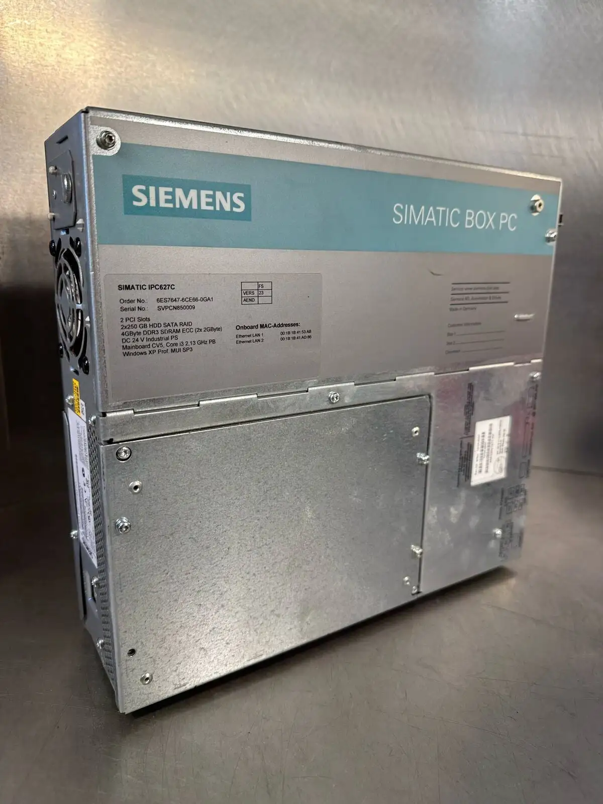 Siemens 6ES7647-6CE66-0GA1 SIMATIC IPC627C (Box PC) (8.4.2)