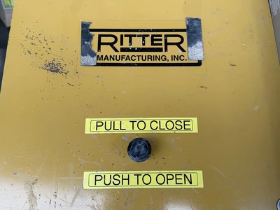 USED 2004 RITTER R875