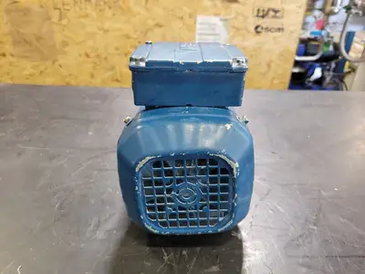 USED SEW-EURODRIVE SAF47DRS71M4
