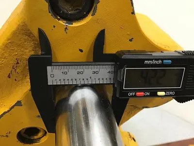 USED KAWAGUCHI KS-4446