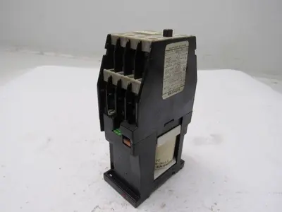 Siemens 3TB4017-0B Contactor 24VDC Coil