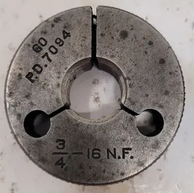 USED TAFT-PIERCE THREAD RING GAUGES