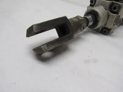Used MECMAN _UNKNOWN_ Pneumatic Cylinders | Arrow Industrial #632712