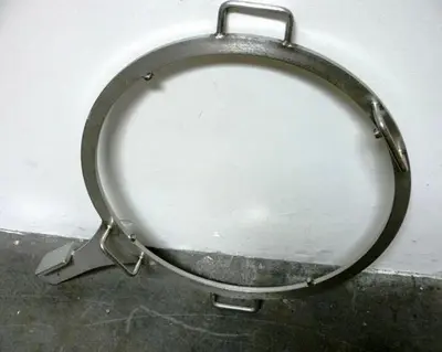 Westfalia BKA 35 lock ring tool.