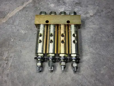 NEW CATERPILLAR 8W-2597