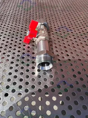 NEW CHEMGLASS STAINLESS STEEL BALL VALVE MALE TO FEMALE 1/2"