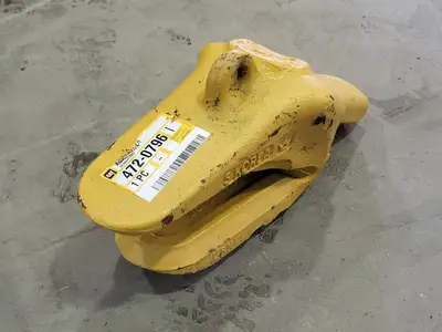 USED CATERPILLAR 472-0796