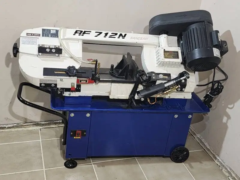 RF 712N Manual Combo Horizontal / Vertical Metal Cutting Bandsaw