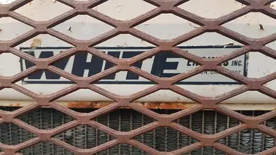 USED WHITE ENGINES INC 4 CYLINDER NATURAL GAS ENGINE