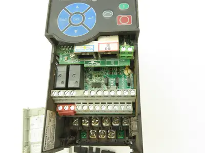 Allen Bradley 25B-D6P0N104 Powerflex 525 3Hp VFD AC Drive 480V 50/60Hz FRN 6.001