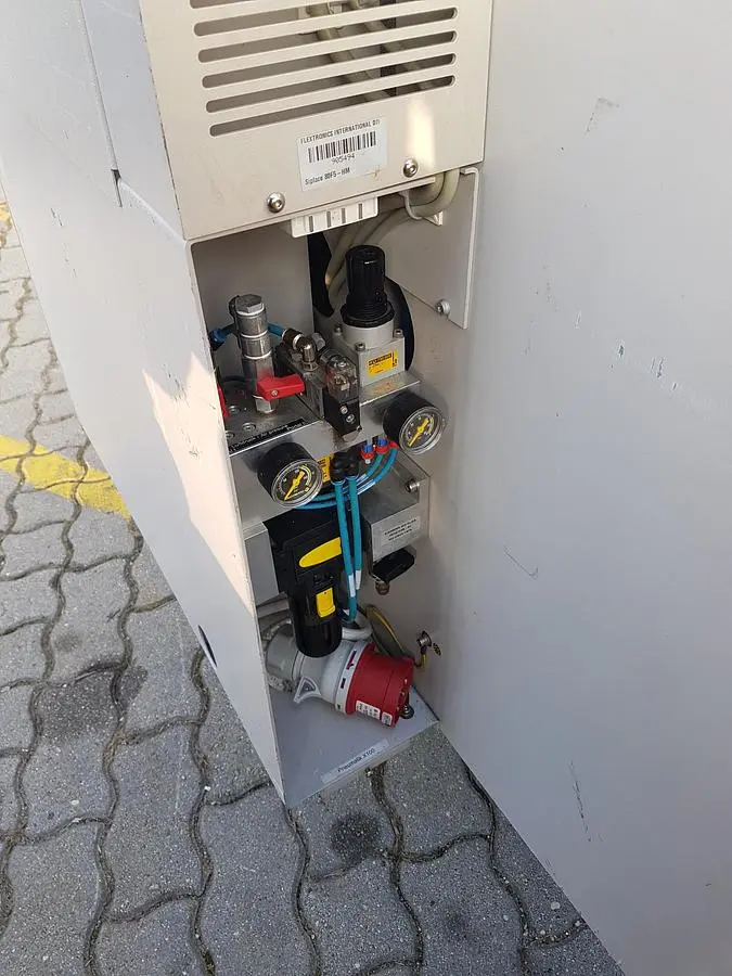USED SIEMENS SIPLACE SMT MACHINES  PACKAGE