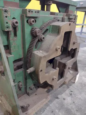 TISHKEN STRAIGHTENING ADJUSTABLE TURKS HEAD FOR ROLLFORMER: STOCK #22616