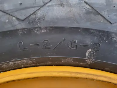 USED GOOD YEAR 17.5-25